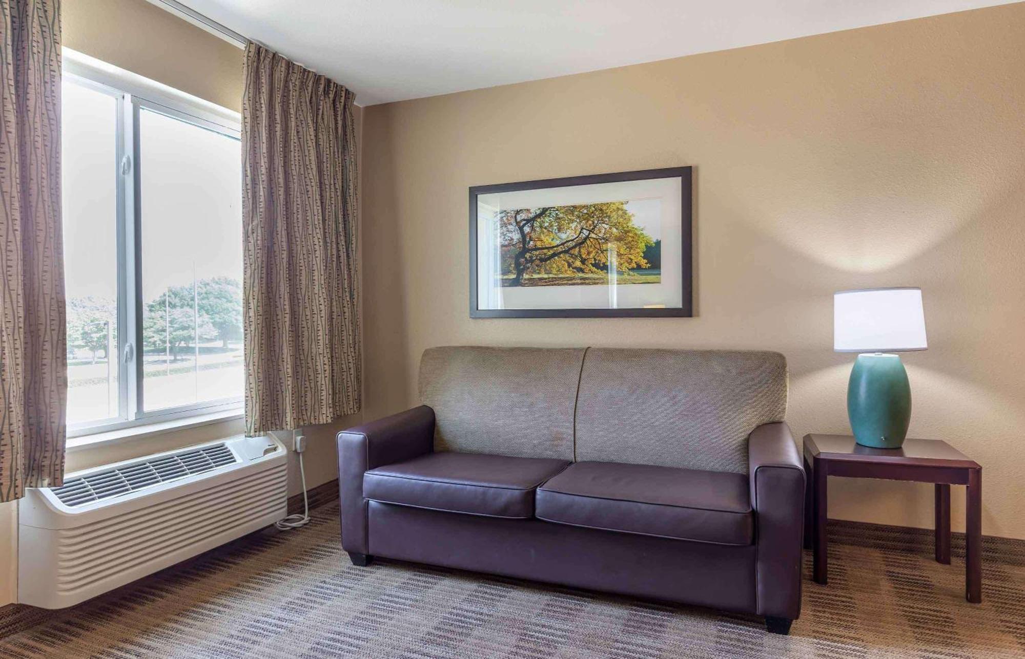 Extended Stay America Suites - Louisville - Alliant Avenue Buitenkant foto