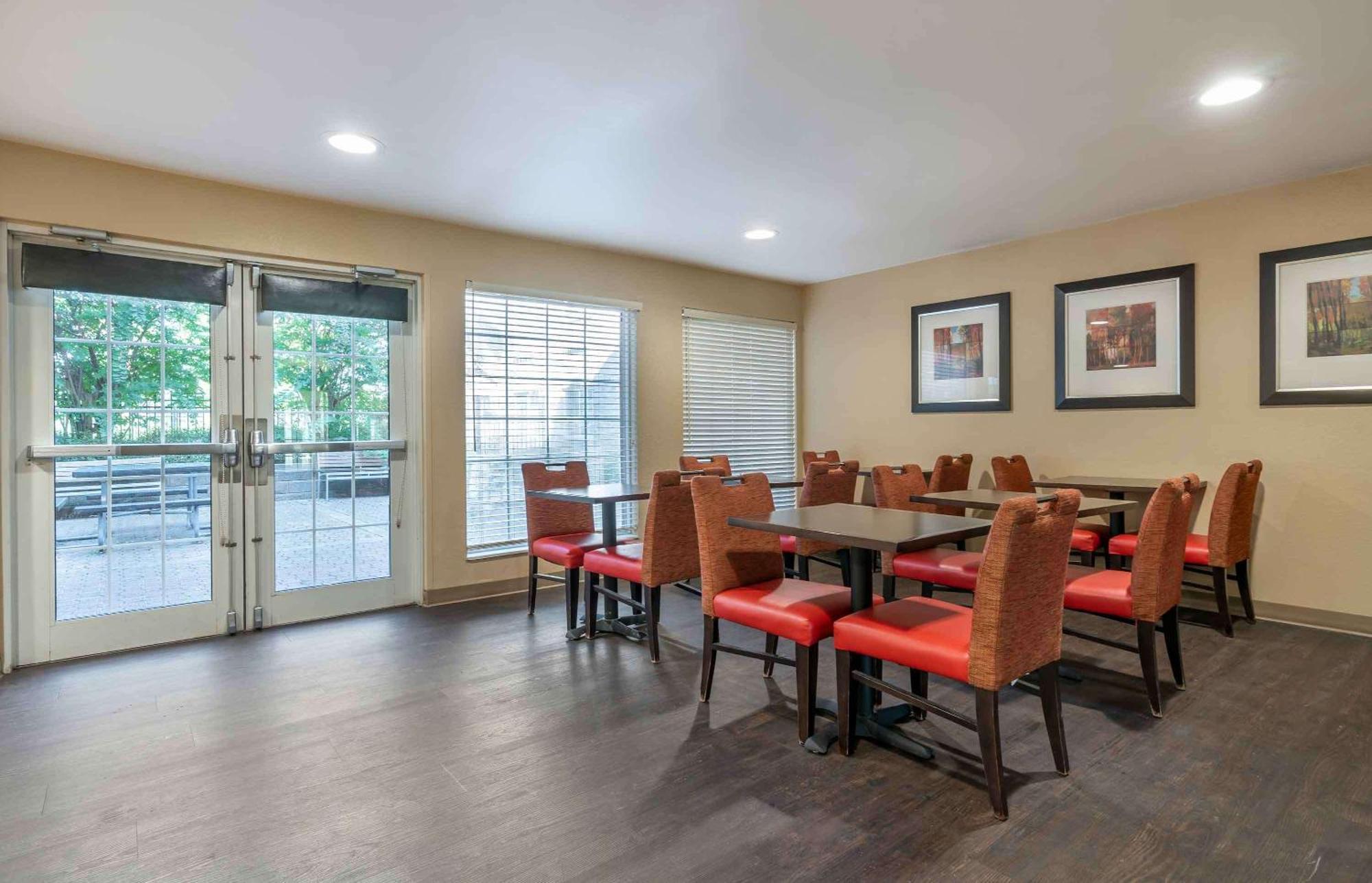 Extended Stay America Suites - Louisville - Alliant Avenue Buitenkant foto